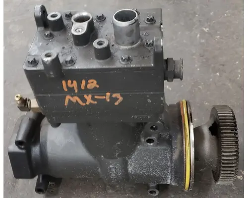 2017 Wabco 912 218 0000 Air Compressor