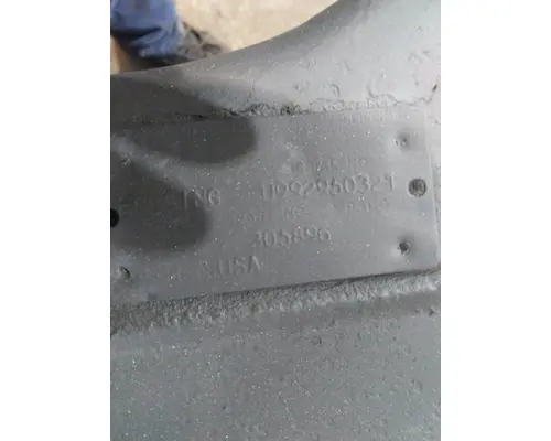 2000 EATON-SPICER 21060S AXLE HOUSING, REAR (REAR)