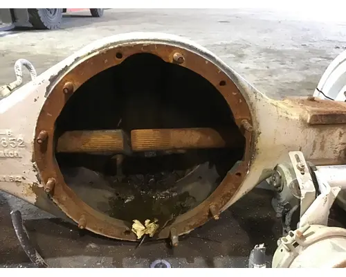 1997 EATON-SPICER 35055P AXLE HOUSING, REAR (REAR)