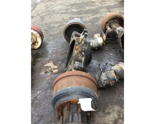 2012 EATON-SPICER R46170 AXLE HOUSING, REAR (REAR)