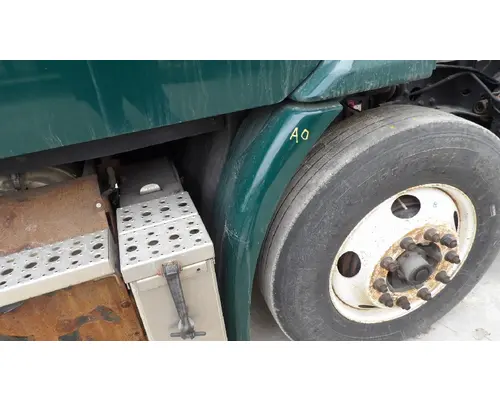 2016 FREIGHTLINER CASCADIA 113 FENDER EXTENSION