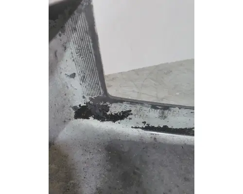 2019 FREIGHTLINER CASCADIA 126 FENDER EXTENSION