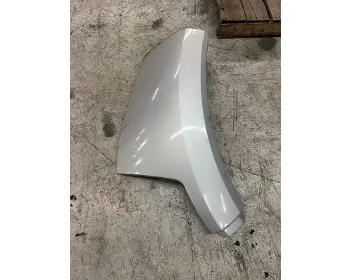 2020 PETERBILT 579 Fender Extension