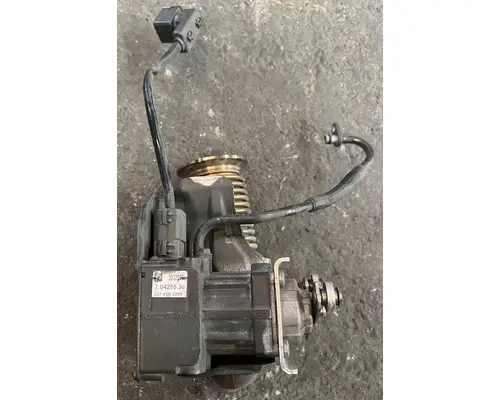 2017 PETERBILT 587 Engine Parts, Misc.