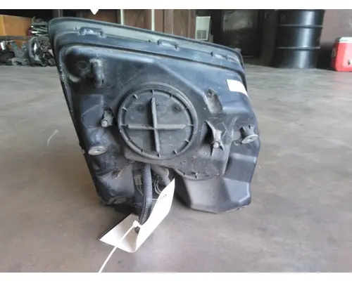 2007 VOLVO VNL HEADLAMP ASSEMBLY